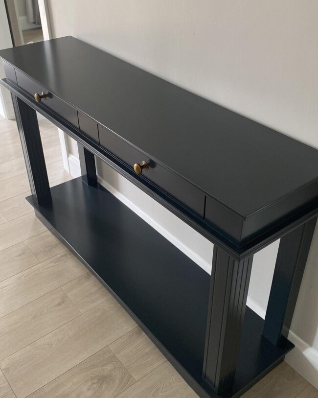 Sleek and Simple Sophistication