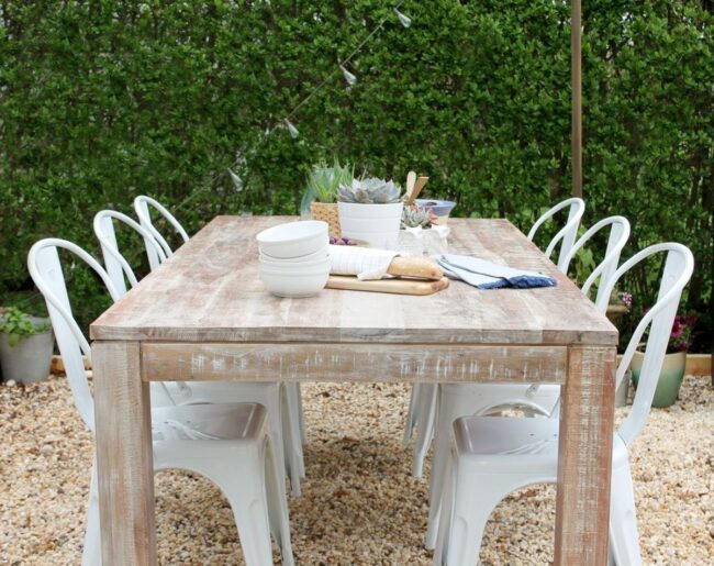 Al Fresco Simplicity