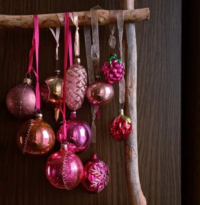 Pink-Toned Vintage Baubles for a Soft Glow