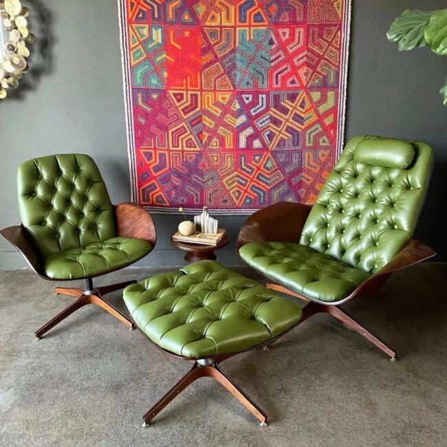 Leather Lounge Nostalgia