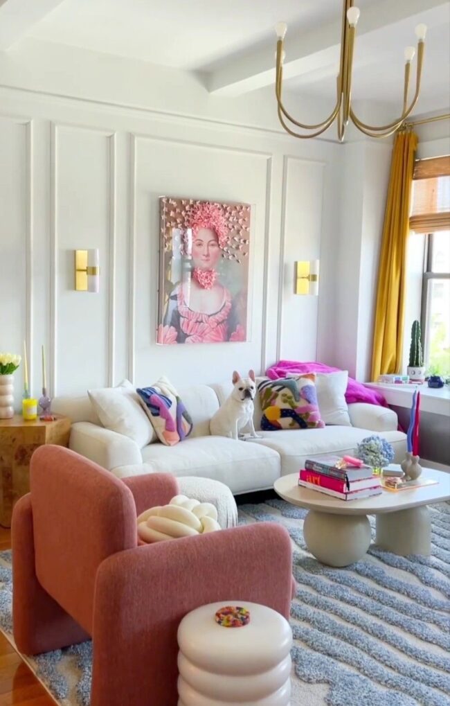 Timeless Style where Modern Artistry Meets Comfort