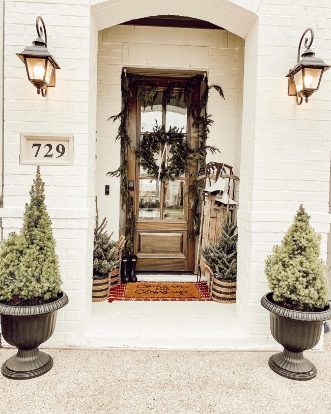 A Warm Winter Escape with Holiday Charm