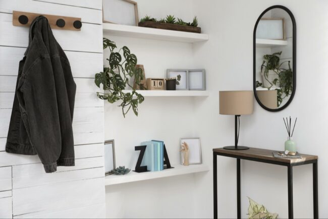 What Accessories Can You Add to Your Console Table for a Cozy, Inviting Hallway?