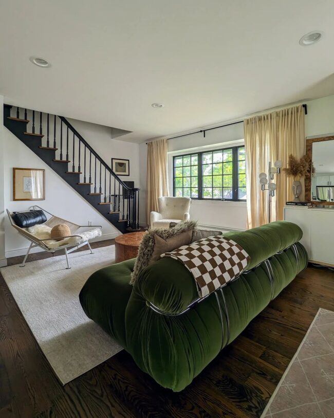 Green Elegance with Classic Style