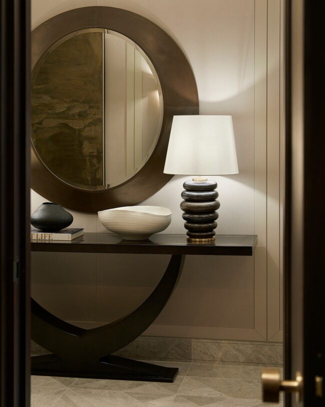Sculptural Design with Refinement
