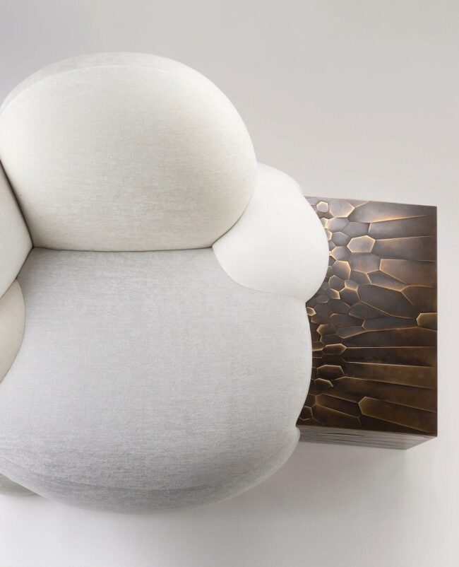 Artistic Design in Every Curve